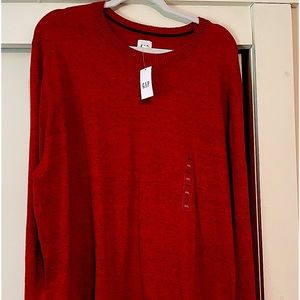 Men’s red light Gap sweater , never worn